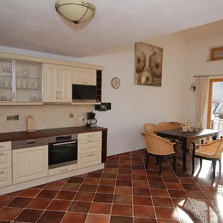 Apartment Bio Heiler