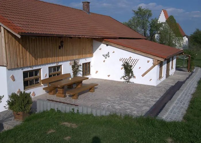 بيو فيرنهوف هيلير شقة *